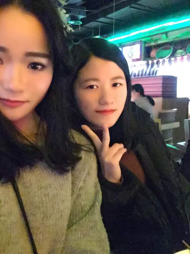 单亲妈妈李丹